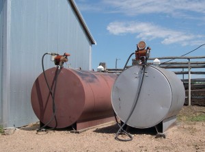 englsh 3 fuel tanks